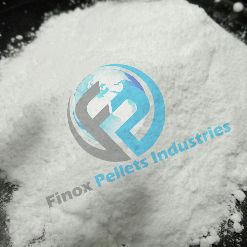 White Sodium Hydroxide Powder