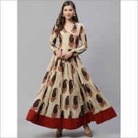 Ladies Cream Floor Length Cotton Anarkali Kurti