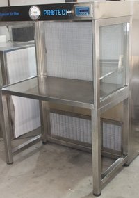 Horizontal Laminar Airflow Bench