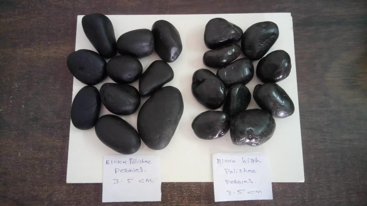 Low price Natural Stone black mate finish Pebble Stone high polished black Landscape Pebble Stone