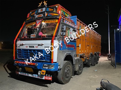 Tata 4223