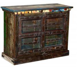 Side Board