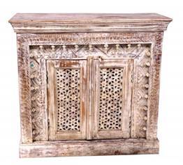 Side Board