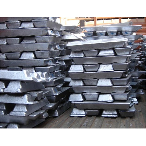 Aluminum Ingot Application: Machine Packaging
