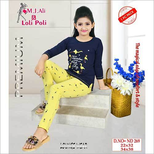 Girls 22 x 32 Printed Night Suit Set