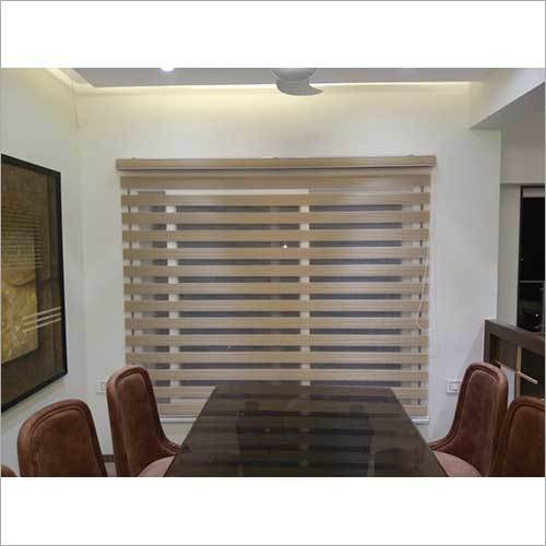 Roller Blind By AMBIANCE CURTAIN DESIGNER