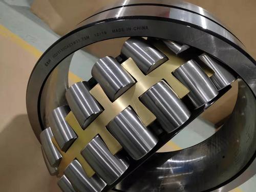 Chinese Wuxi Industrial Bearing Price Double Row Spherical Roller Bearing  23180CAW33