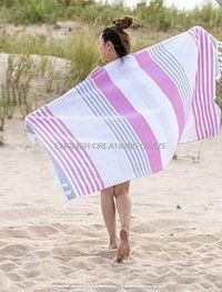 https://cpimg.tistatic.com/07024753/s/4/fouta-beach-towel.jpg