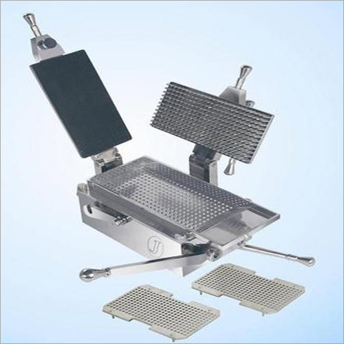 Manual Capsule Filling Machine - Stainless Steel Design | Ideal for Medical Applications
