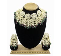 Gold Tone Kundan & Pearl Traditional Choker Necklace And Earring Set
