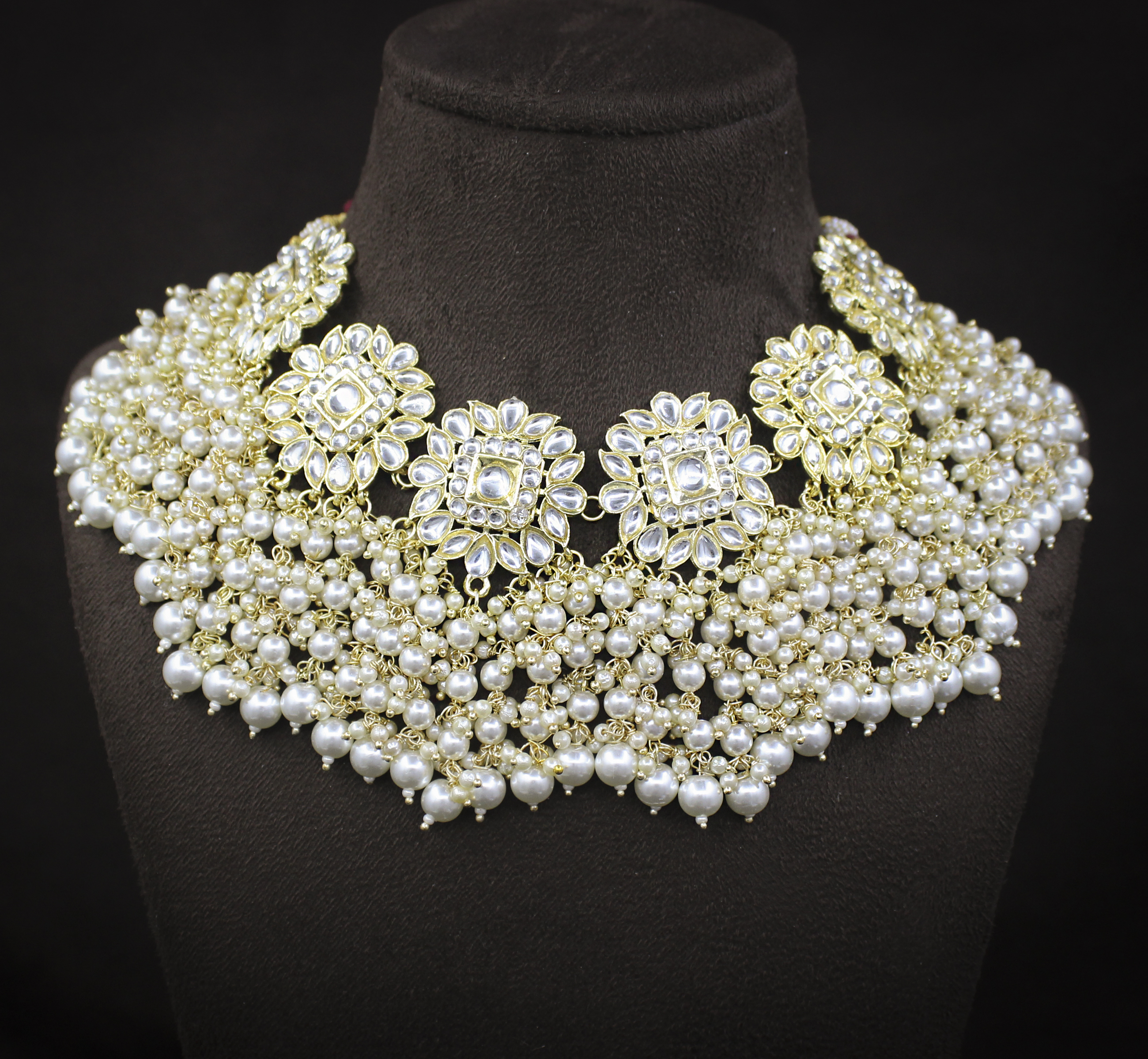 Traditional Kundan White Color Choker Necklace And Earring Set
