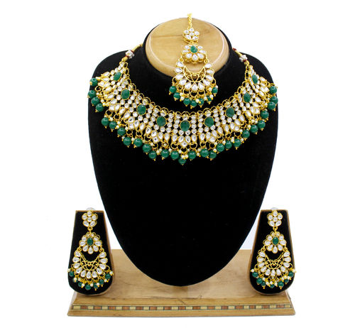 Party wear hot sale necklace design