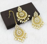 Traditional Indian Kundan White Color Choker Necklace Set