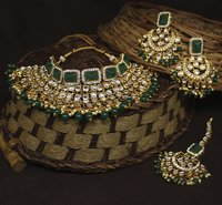 Kundan Stone Work Choker Necklace Set