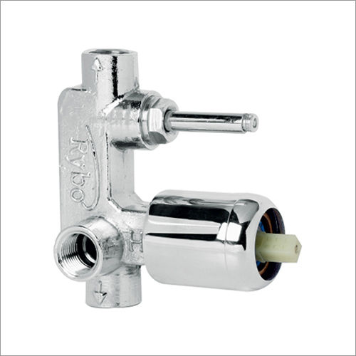 10015 Single Lever Concealed Diverter