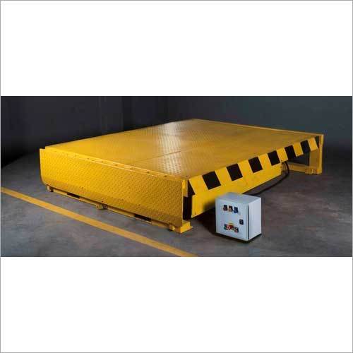 Industrial Dock Leveler