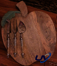 Apple or pear with 3 serving knifes
