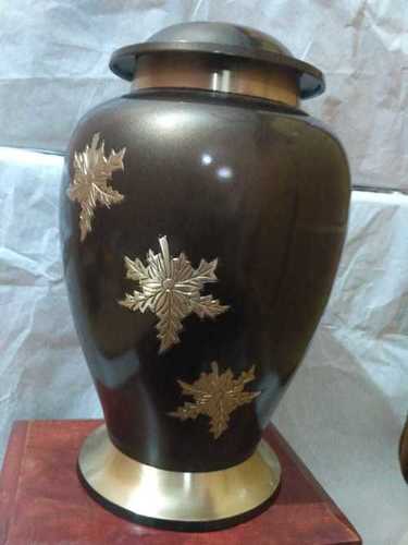 Brass Brown Urn With Golden Florish Engraved Cremation Urn Funeral Supplies