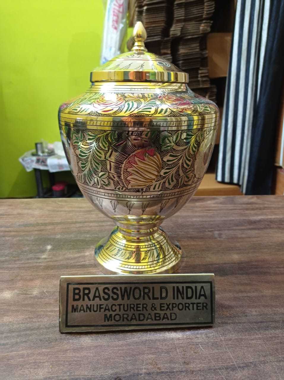 Brass White With Engaved Burial Cremation Urn For Ashes Funeral Supplies