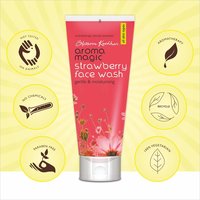 Aroma Magic Strawberry Face Wash - 100ml