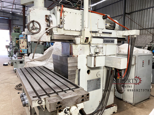 TOS FGSV 50 Heavy-Duty Vertical Milling Machine