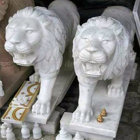 Twin Lion Statue