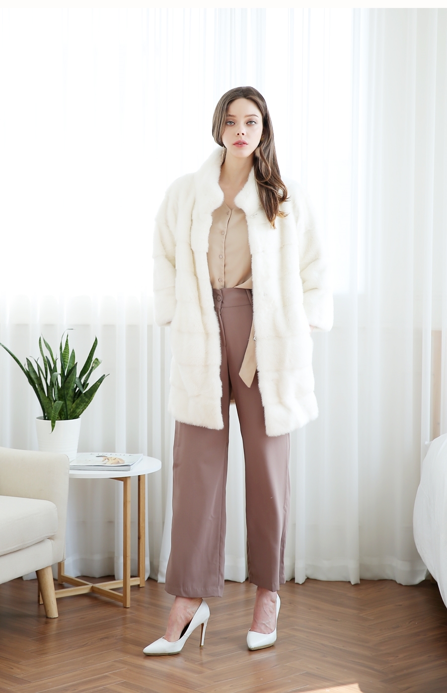 Horizontal Full Skin Real Mink Coat (P182)