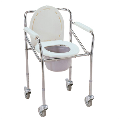 VP 40 Steel Vita Plus Series Commode Chair VP 40 Steel Vita Plus Series Commode Chair