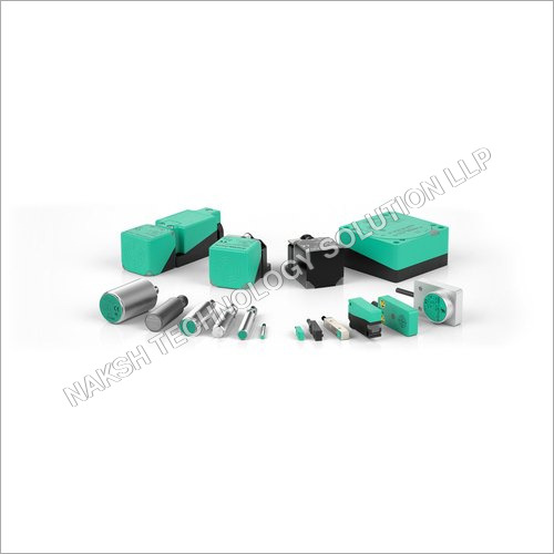 Pepperl + Fuchs Proximity Sensor - Advanced Material, Green, 10-30 Volt, 0-800 Hertz | Ideal for Level and Flow Control in Industrial Applications