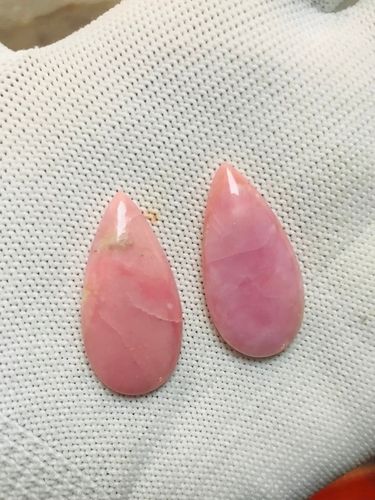 Pink Opal Grade: Aaa