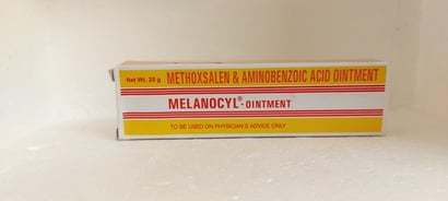 Methoxsalen & Aminobenzoic Acid Ointment