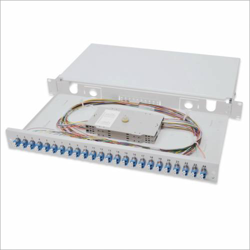 48 Port Liu Patch Panel Rack Mount Fixed With lC PC Single Mode Adaptor
