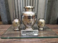 Brass Very Attractive Engraved Cremation Urn Funeral Supplies