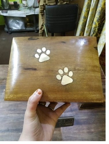 Wooden Pet Urn With Pet Paw Funeral Supplies