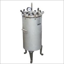 Double Wall Vertical Autoclave
