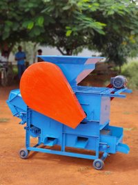 Groundnut decoricator