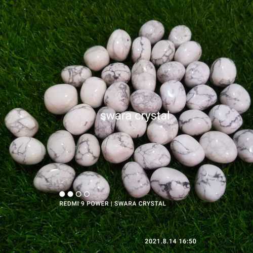 Howlite tumbbel stone