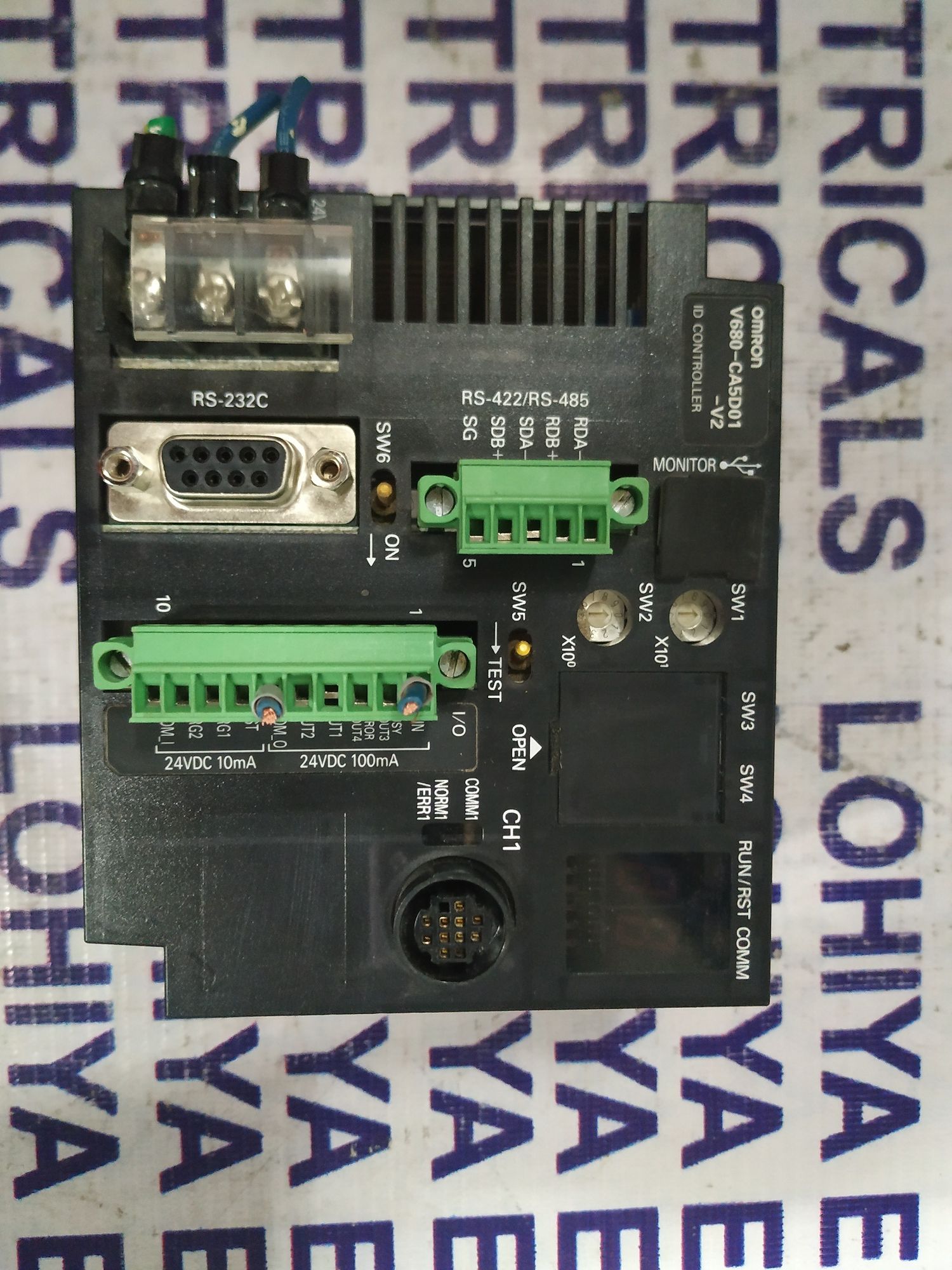 OMRON CONTROLLER V680-CA5D01-V2