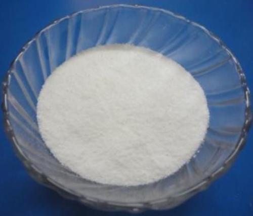 White Carboplatin Powder