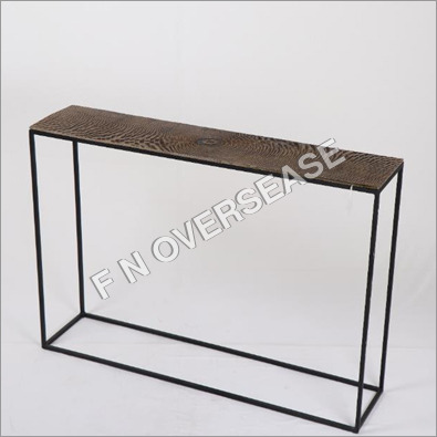 Side Table In Iron With Aluminium Top