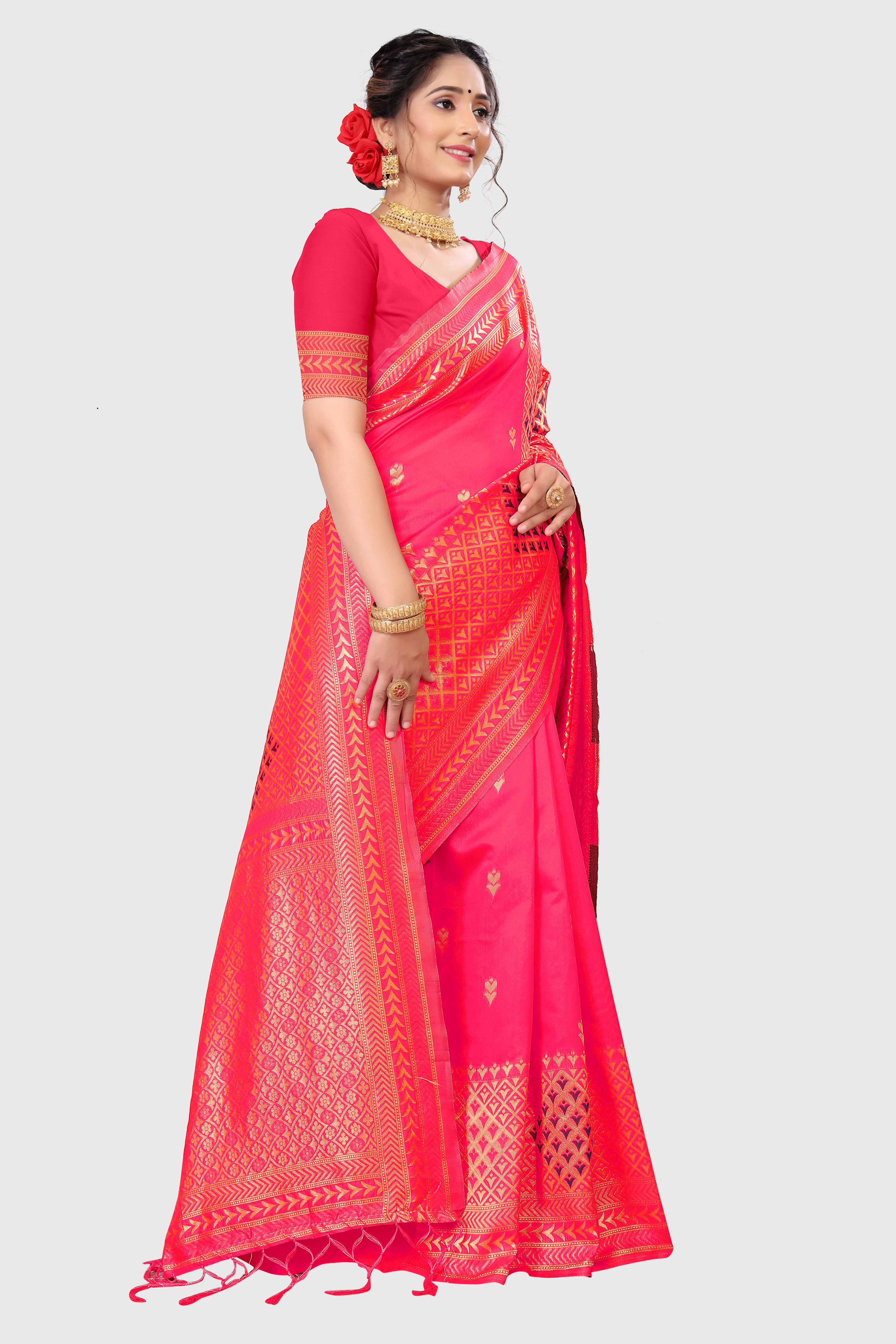 Jacquard Sarees with Blouse