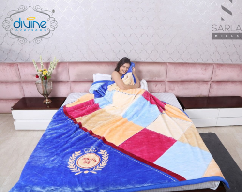 Jalsa Cloudy Blanket ( Luxurious Soft Mink Blanket) Age Group: Adults