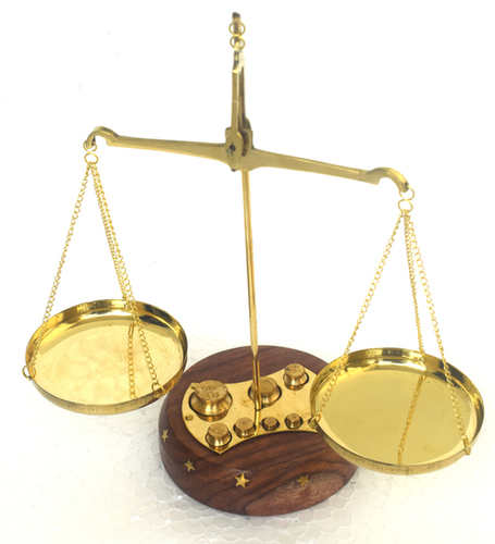 Nautical Brass Wooden Weight Scale