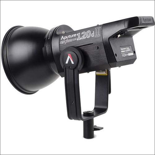 Aputure Light Storm Ls C120D Ii Led Light Kit With V-Mount Battery Plate Application: Film Industry