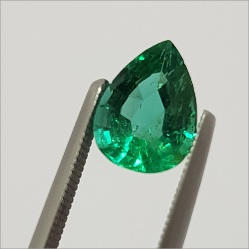 Emerald Best Cut Pear Stone By RAS JEWELS LIMITED LIABILITY PARTNERSHIP