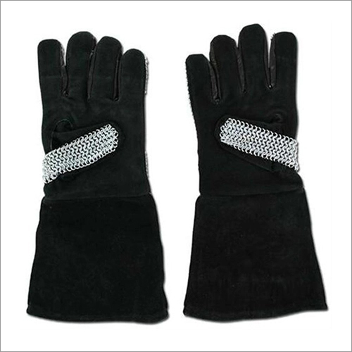 Hauberk Black Gloves