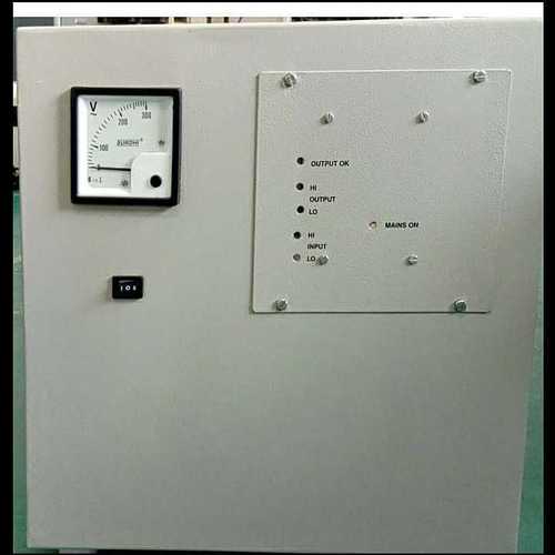 Refrigerator voltage stabilizer