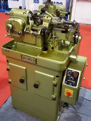 Spur Gear Hobbing Machine 