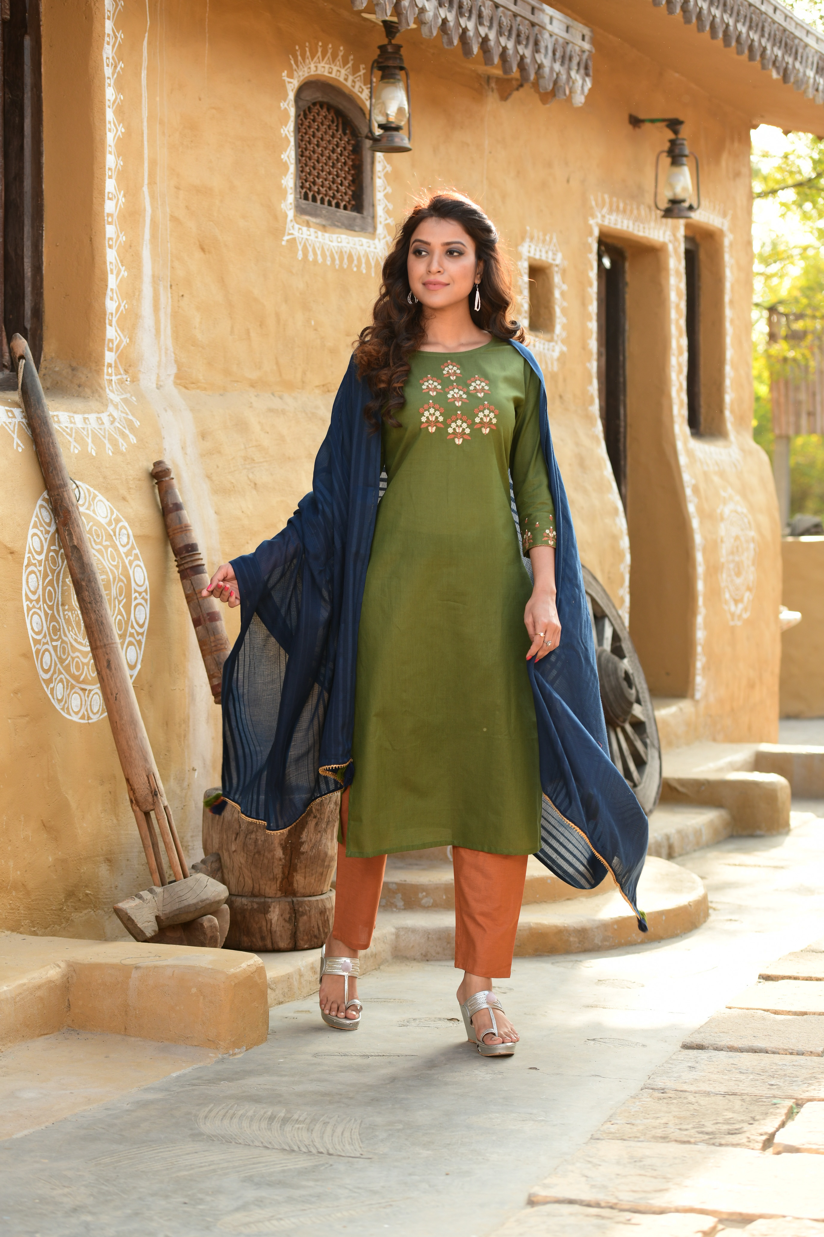 Designer Readymade Pant Kameez Dupatta Set