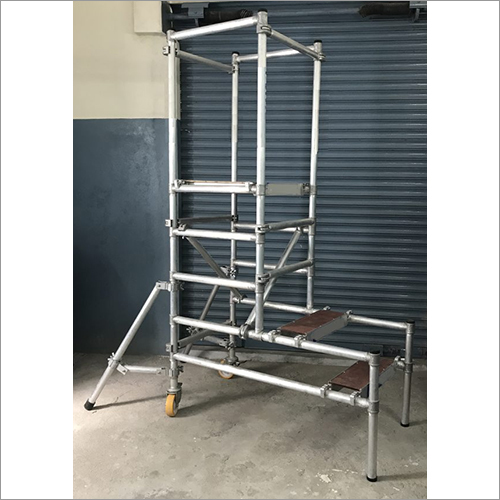 Aluminium Podium Ladder